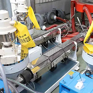Sistema de extrusión multicapa