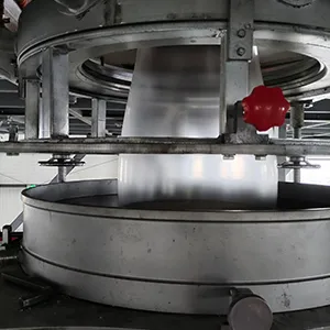 Cabezal de matriz de coextrusión multicapa